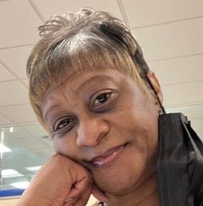 Meet your Posher, Jacqueline